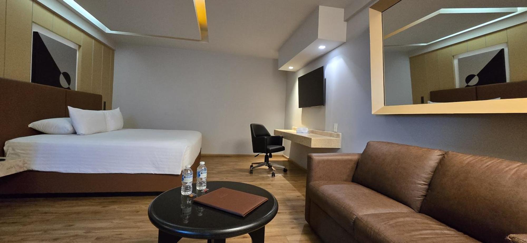 Ramada By Wyndham Mexico City Santa Fe Eksteriør billede