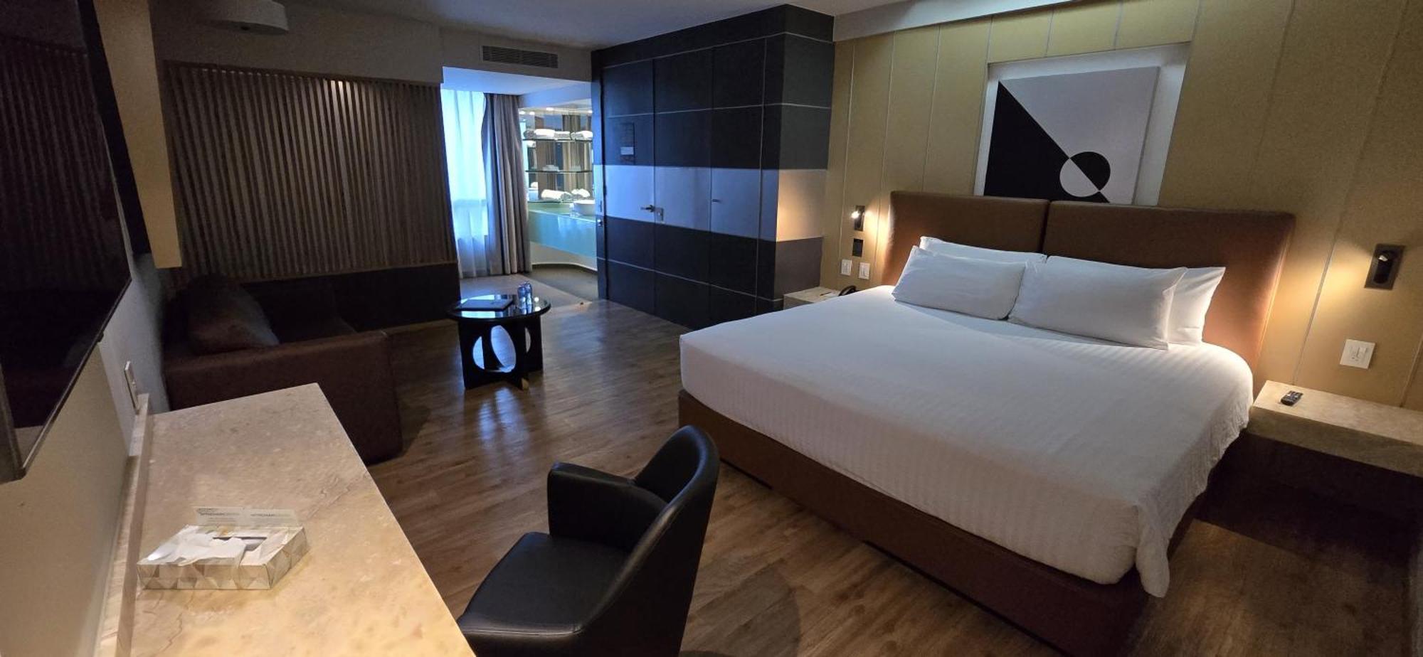 Ramada By Wyndham Mexico City Santa Fe Eksteriør billede